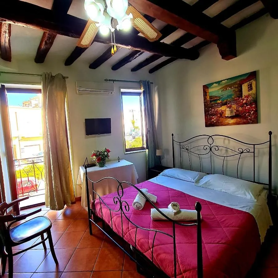 ** Bed & Breakfast Bed and Breakfast Due Passi Dal Centro Marsala Italia