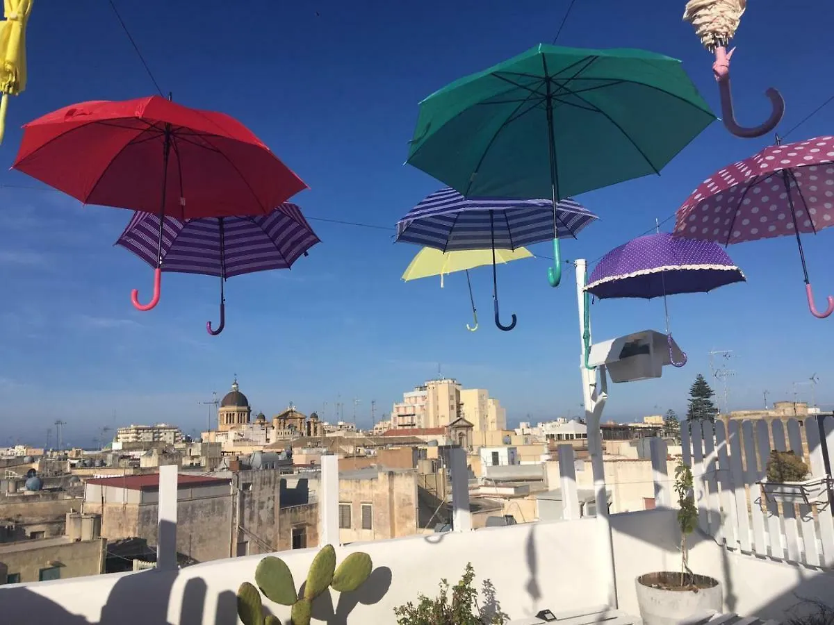 **  Due Passi Dal Centro Bed & Breakfast Marsala Italy