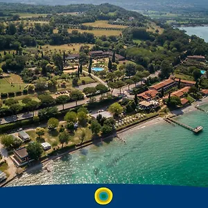 https://villaggio-turistico-vo.it-lombardy.com