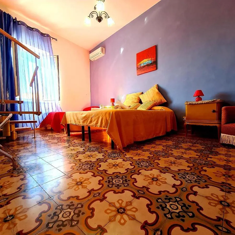 ** Nocleg ze śniadaniem Bed and Breakfast Due Passi Dal Centro Marsala Włochy
