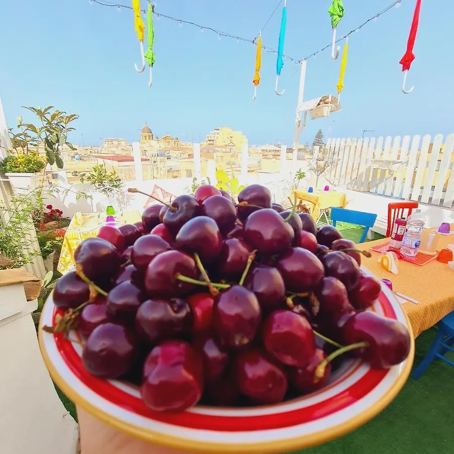 **  Due Passi Dal Centro Bed & Breakfast Marsala Italy